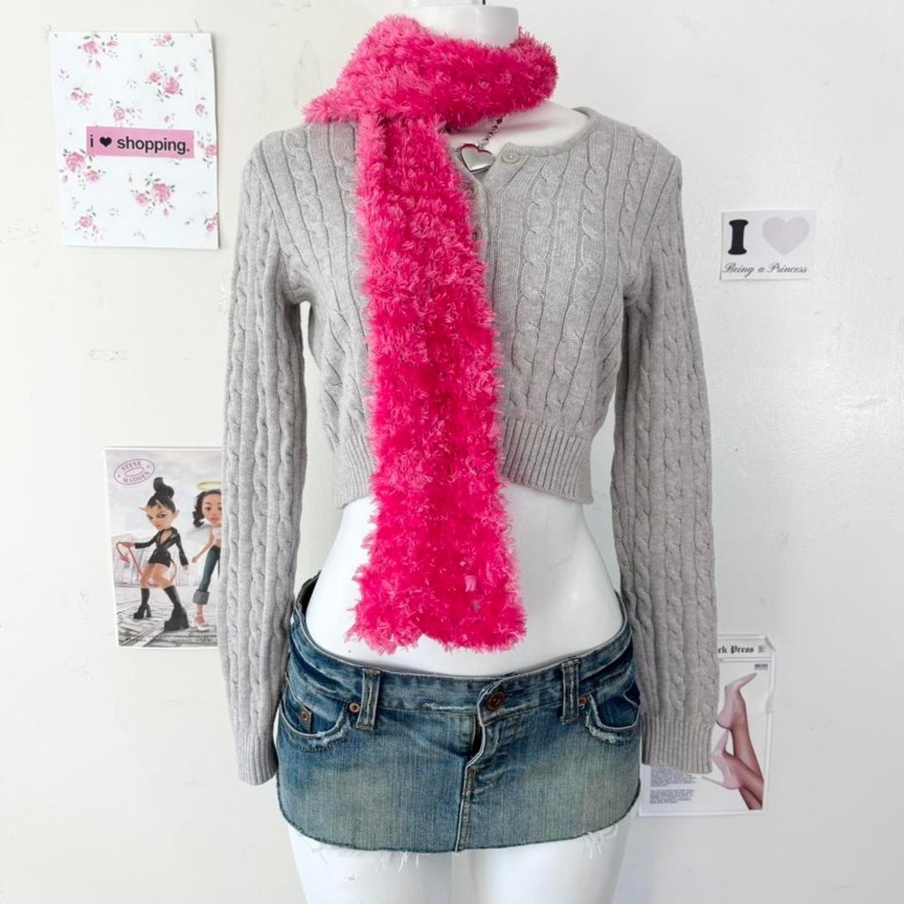 Y2K Hot Pink Fuzzy Scarf — 2000s Barbiecore